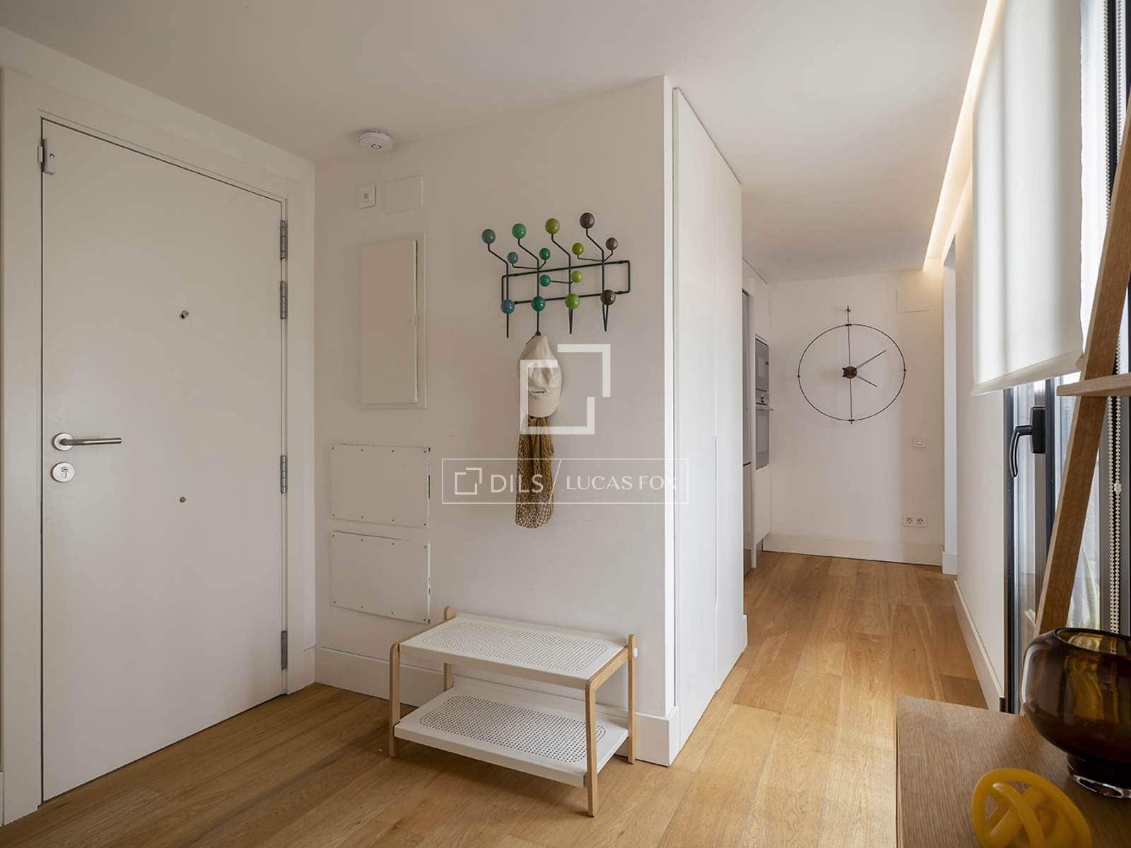 2 bedroom Penthouse for rent in Barcelona city - € 3,000 (Ref: 9860938)