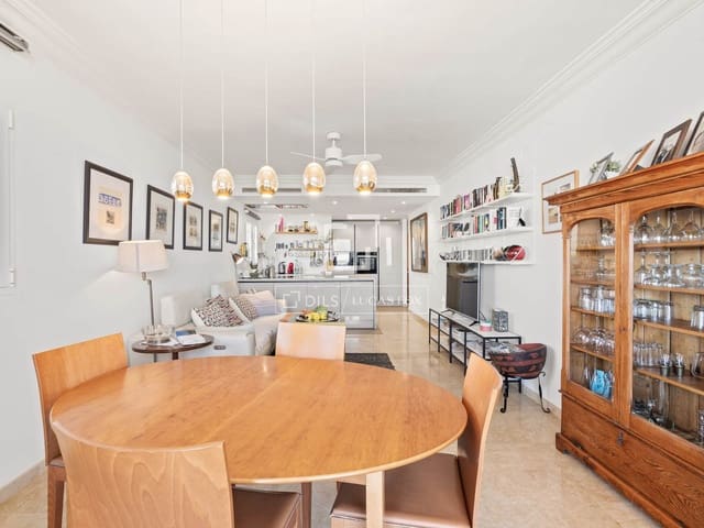 3 chambre Appartement à vendre à Estepona avec piscine garage - 759 000 € (Ref: 9860939)