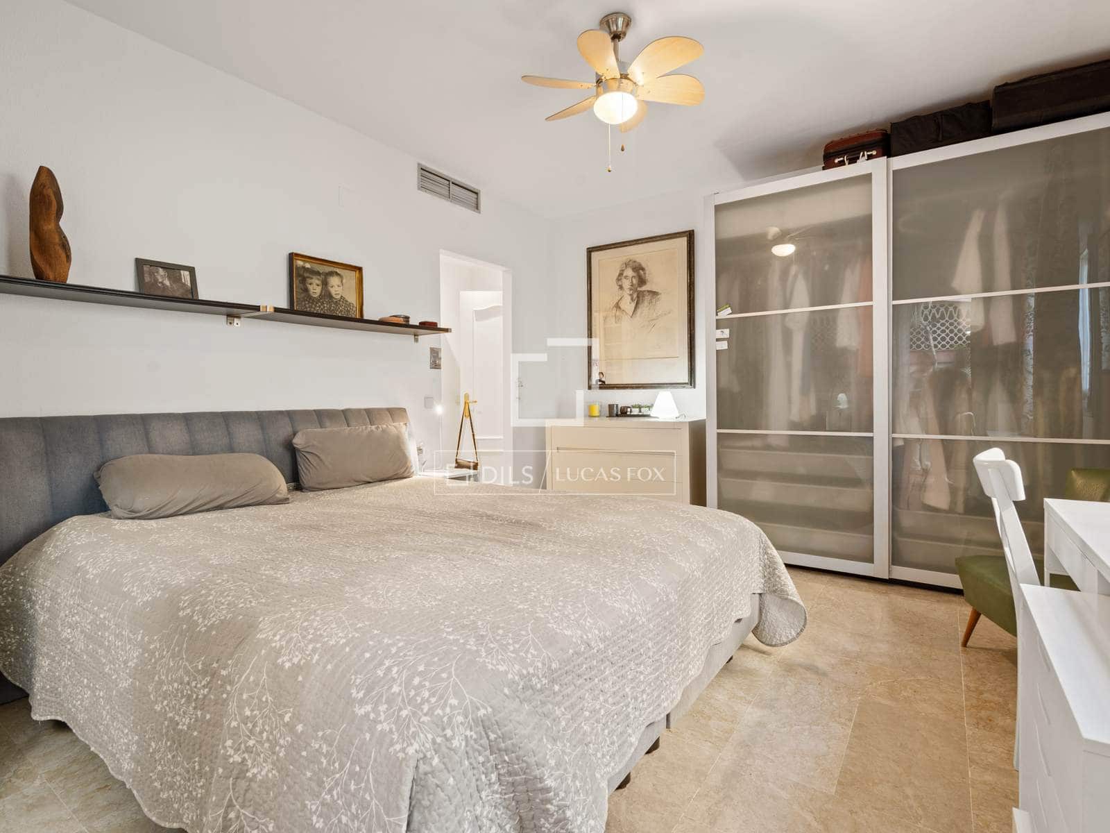 3 chambre Appartement à vendre à Estepona avec piscine garage - 759 000 € (Ref: 9860939)