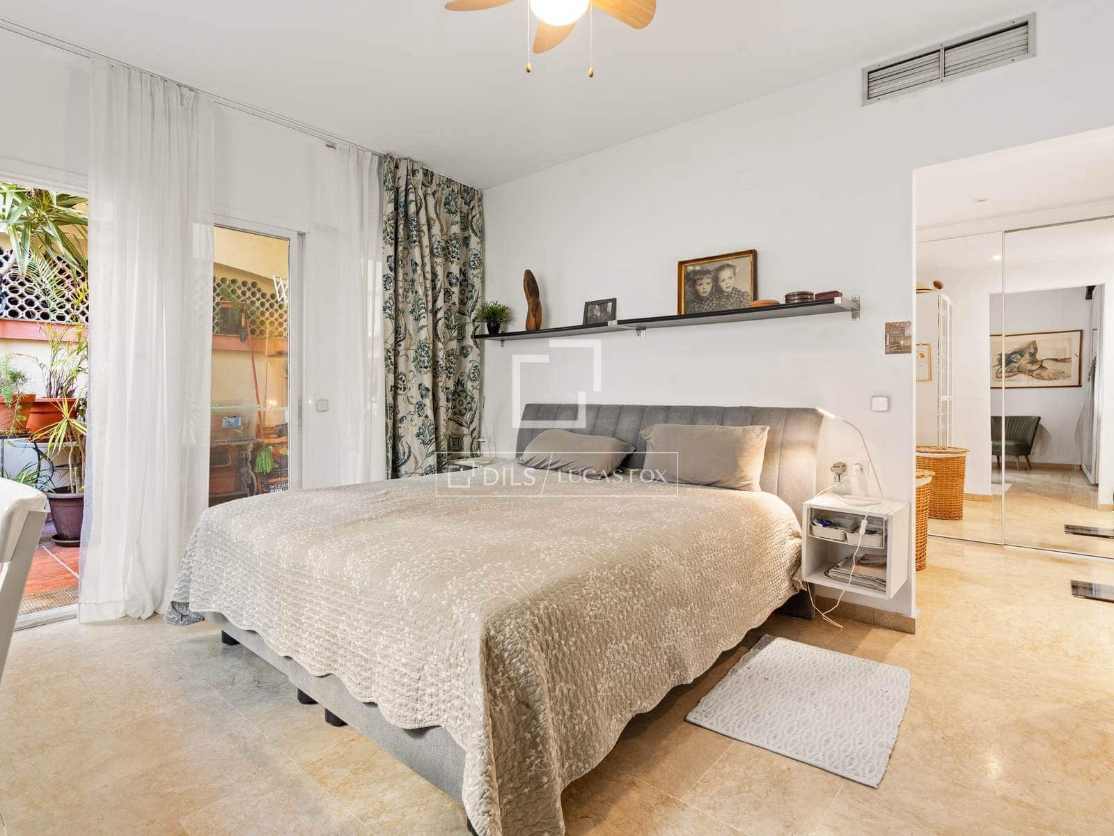 3 chambre Appartement à vendre à Estepona avec piscine garage - 759 000 € (Ref: 9860939)