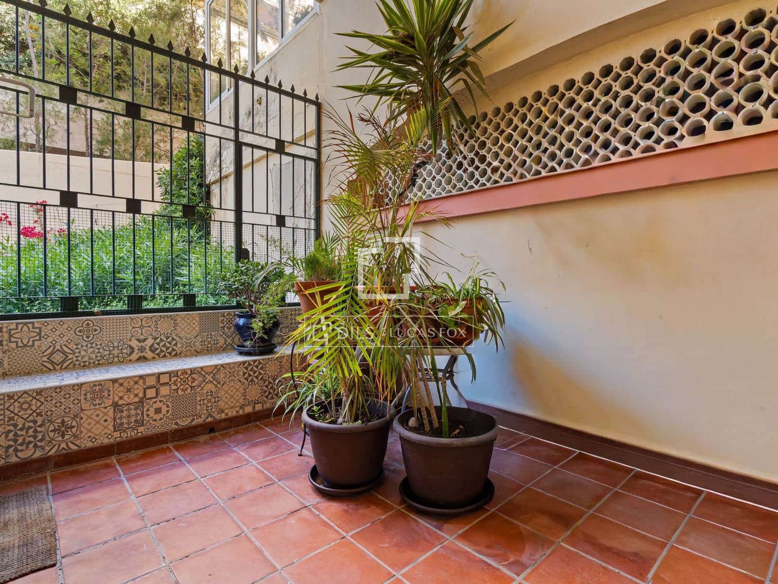 3 chambre Appartement à vendre à Estepona avec piscine garage - 759 000 € (Ref: 9860939)