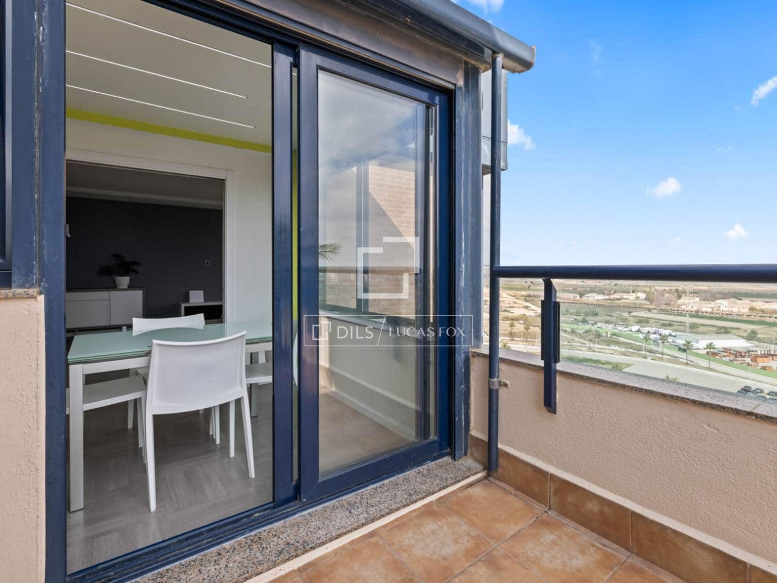 3 camera da letto Attico da affittare in Mislata con piscina garage - 2.500 € (Rif: 9860940)