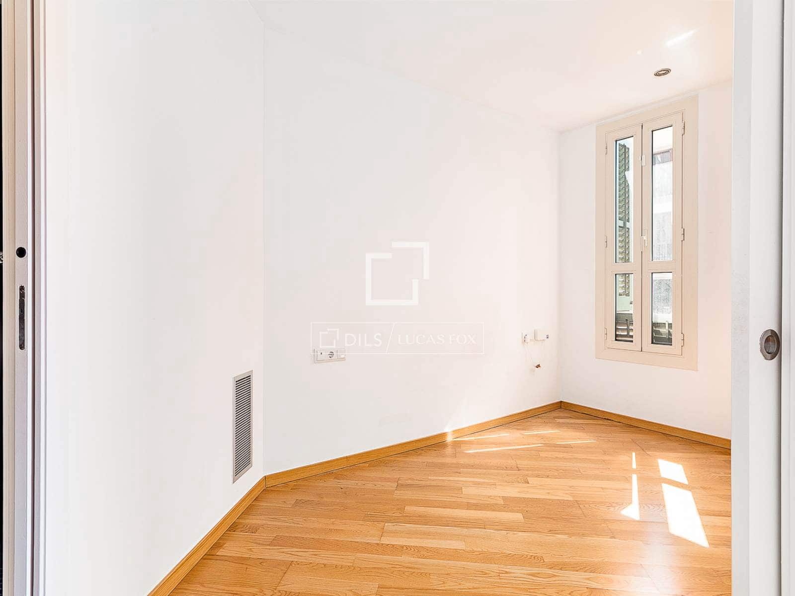 2 makuuhuone Huoneisto myytävänä paikassa Barcelona kaupunki - 540 000 € (Ref: 9861240)
