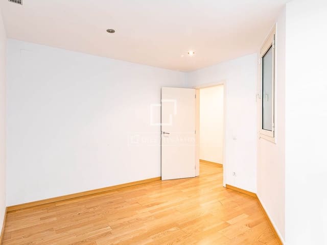 2 makuuhuone Huoneisto myytävänä paikassa Barcelona kaupunki - 540 000 € (Ref: 9861240)