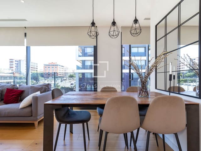 4 slaapkamer Appartement te koop in Sant Just Desvern met zwembad garage - € 835.000 (Ref: 9861244)