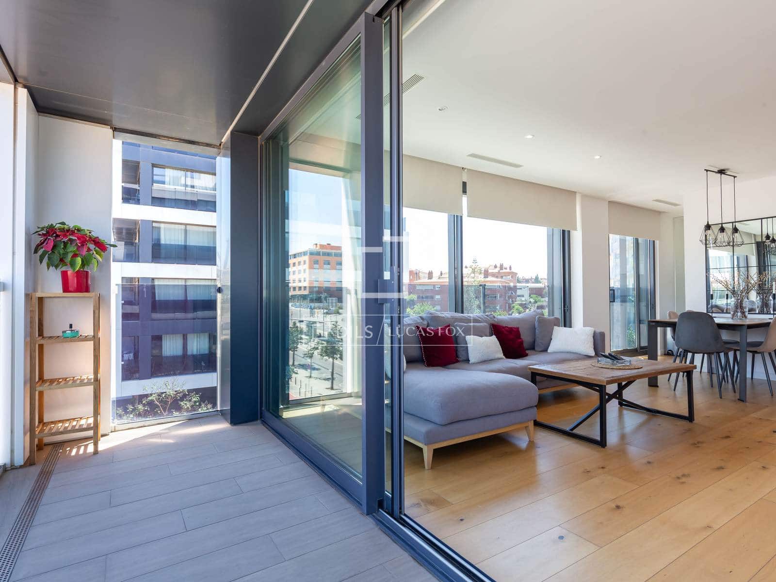 4 bedroom Apartment for sale in Sant Just Desvern with pool garage - € 835,000 (Ref: 9861244)