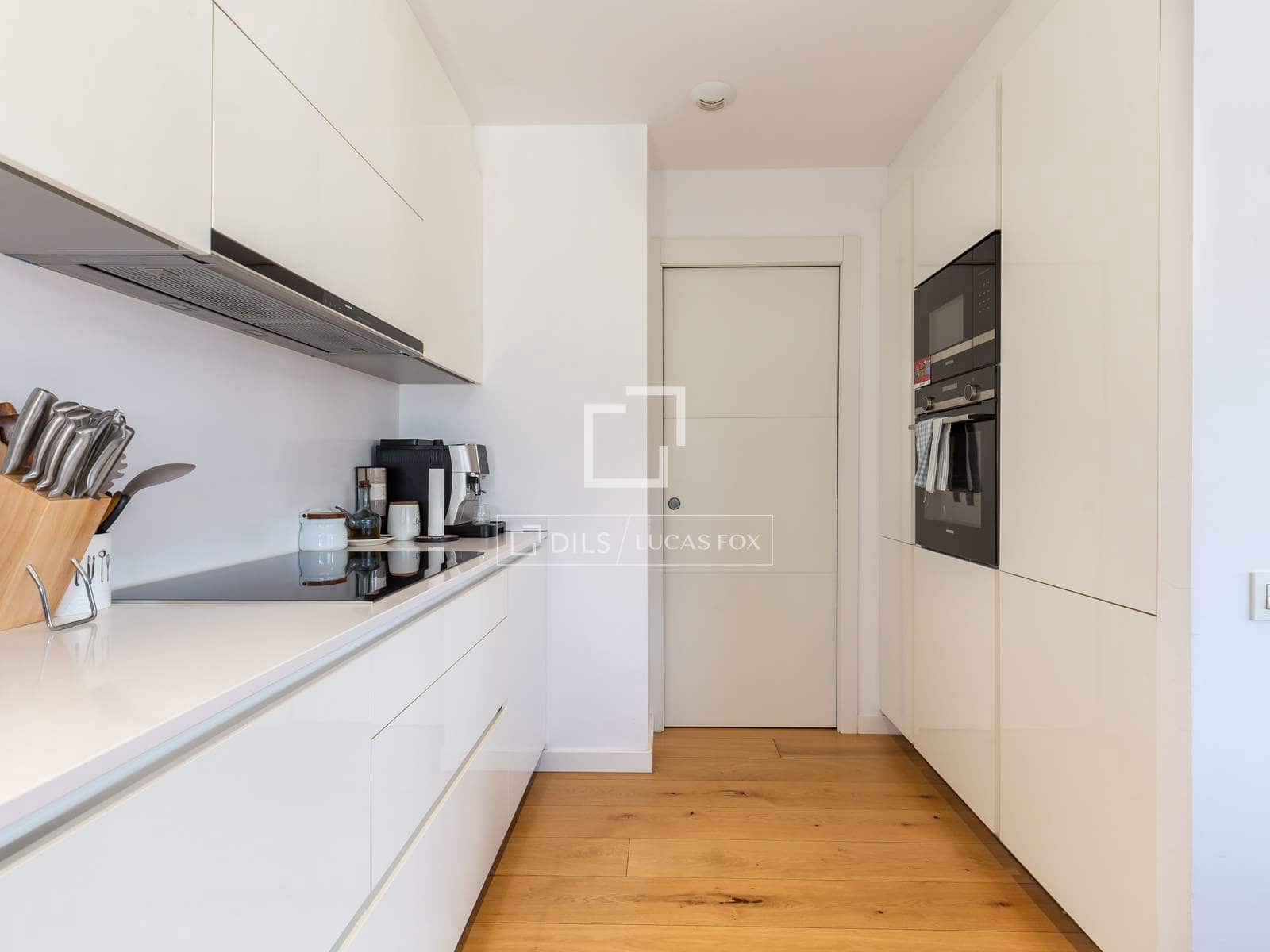 4 bedroom Apartment for sale in Sant Just Desvern with pool garage - € 835,000 (Ref: 9861244)