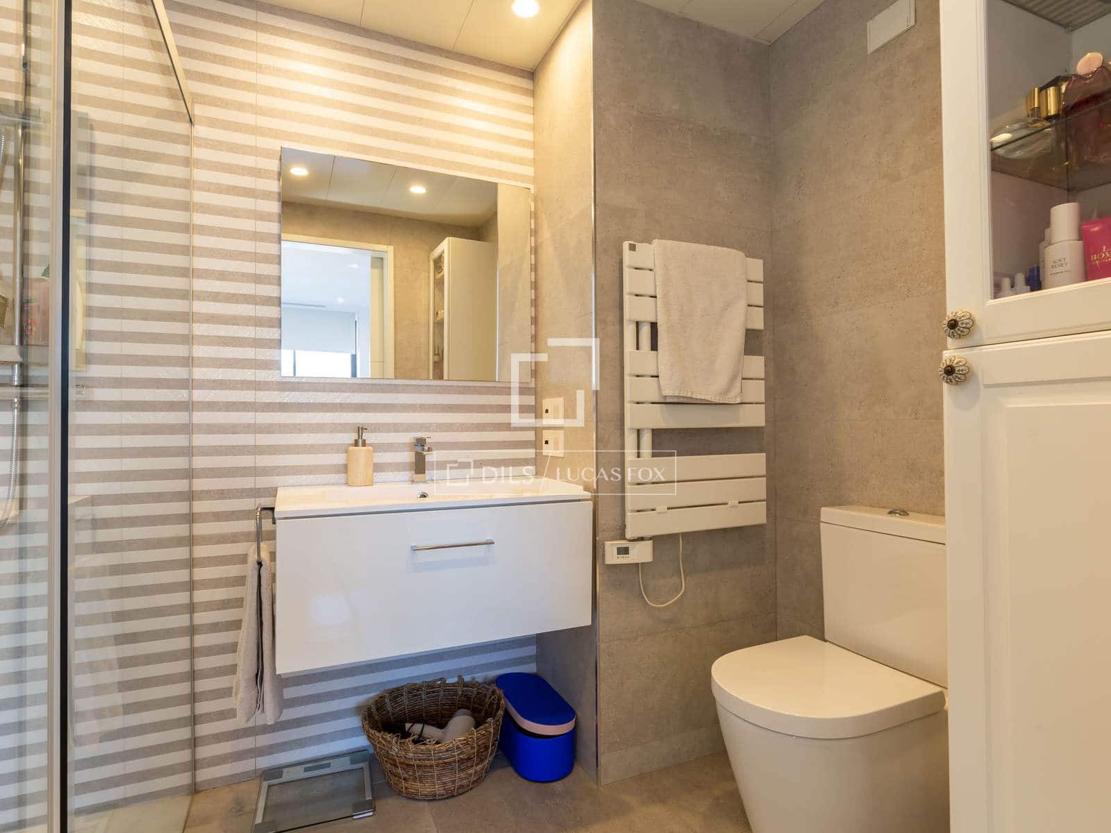 4 bedroom Apartment for sale in Sant Just Desvern with pool garage - € 835,000 (Ref: 9861244)
