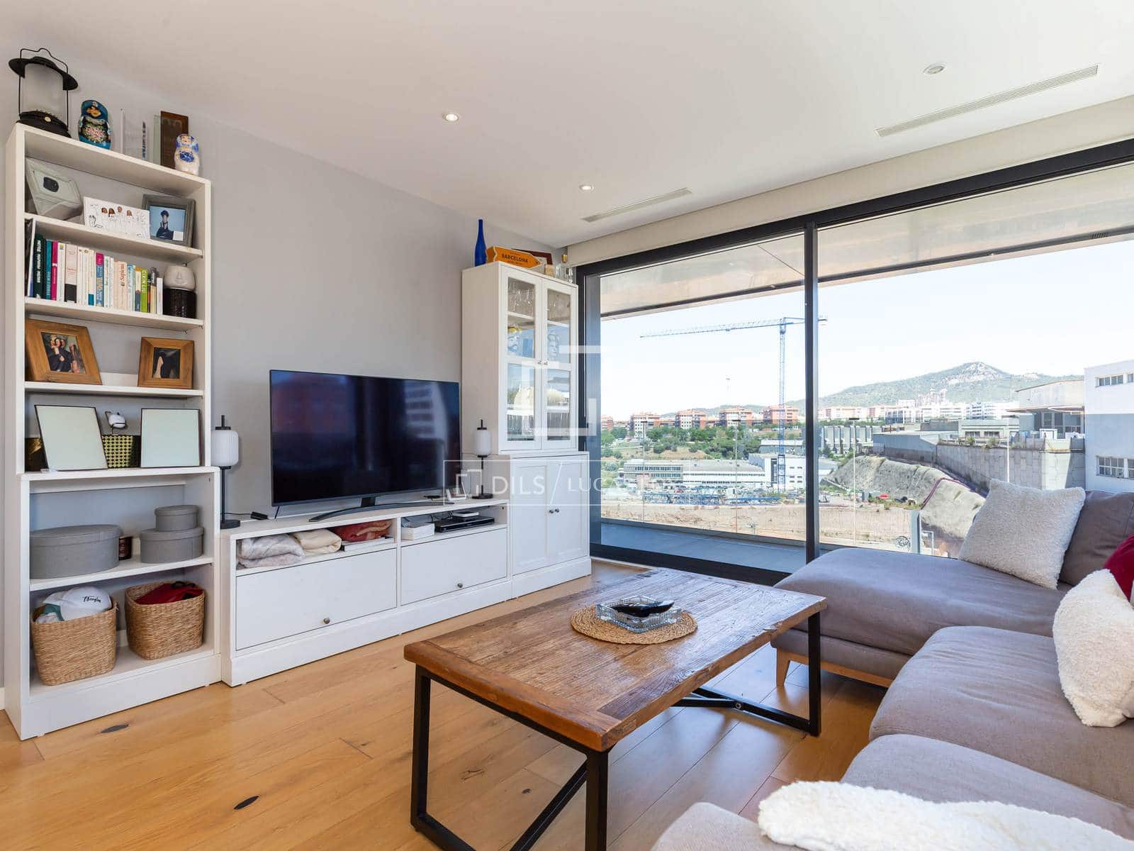 4 bedroom Apartment for sale in Sant Just Desvern with pool garage - € 835,000 (Ref: 9861244)