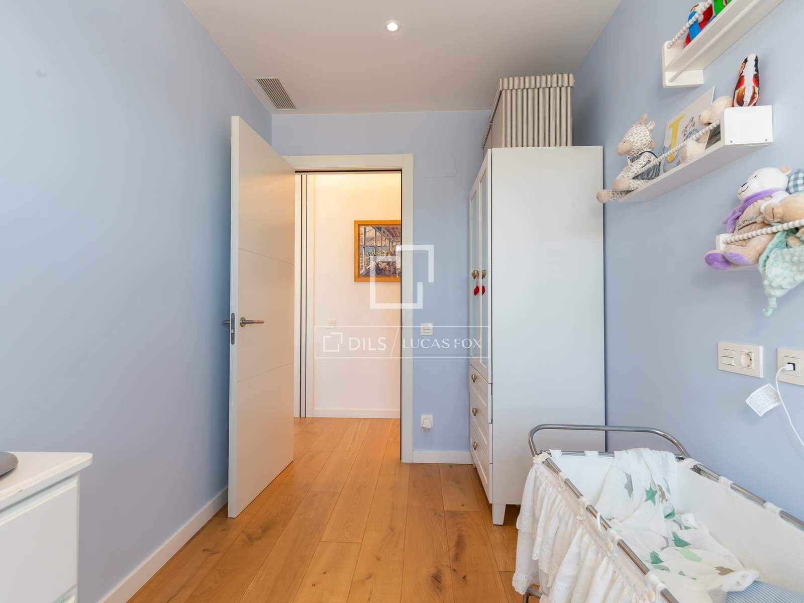 4 bedroom Apartment for sale in Sant Just Desvern with pool garage - € 835,000 (Ref: 9861244)