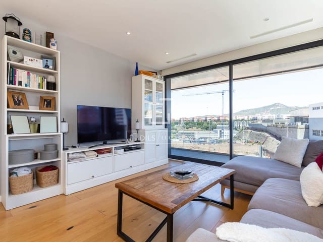 4 slaapkamer Appartement te koop in Sant Just Desvern met zwembad garage - € 835.000 (Ref: 9861244)