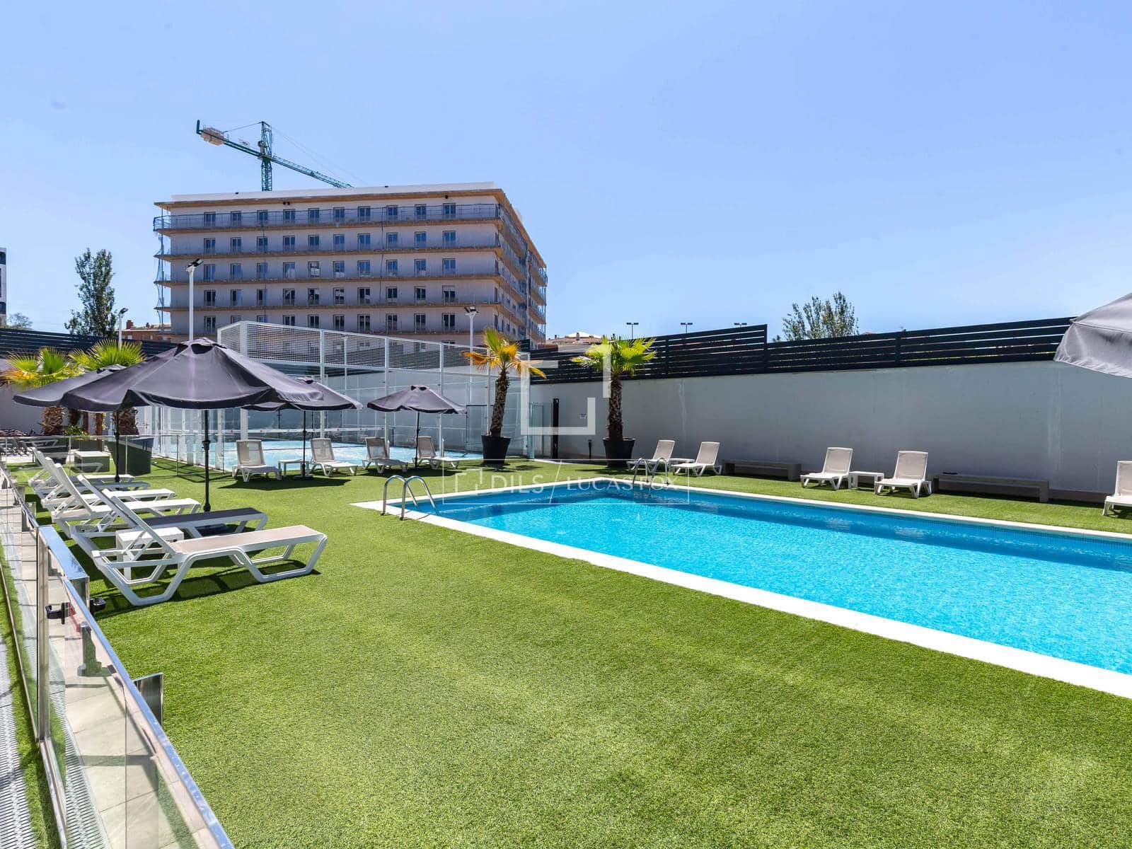 4 bedroom Apartment for sale in Sant Just Desvern with pool garage - € 835,000 (Ref: 9861244)