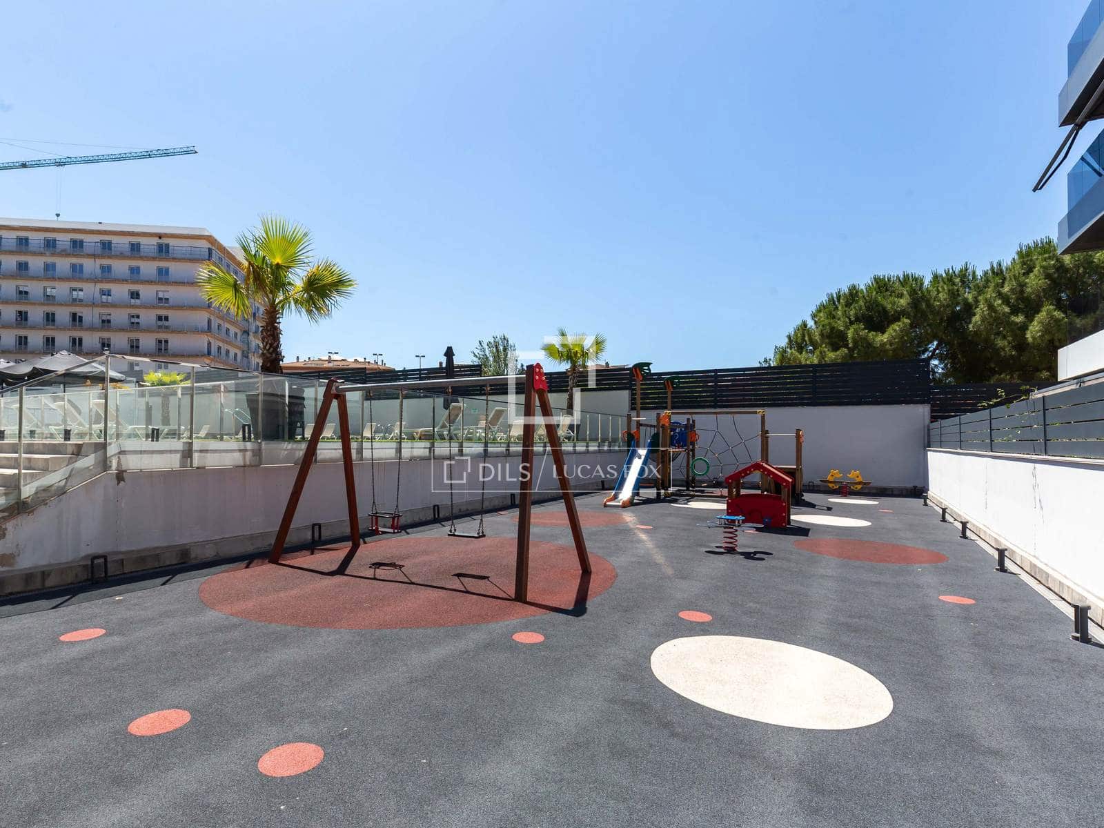 4 bedroom Apartment for sale in Sant Just Desvern with pool garage - € 835,000 (Ref: 9861244)