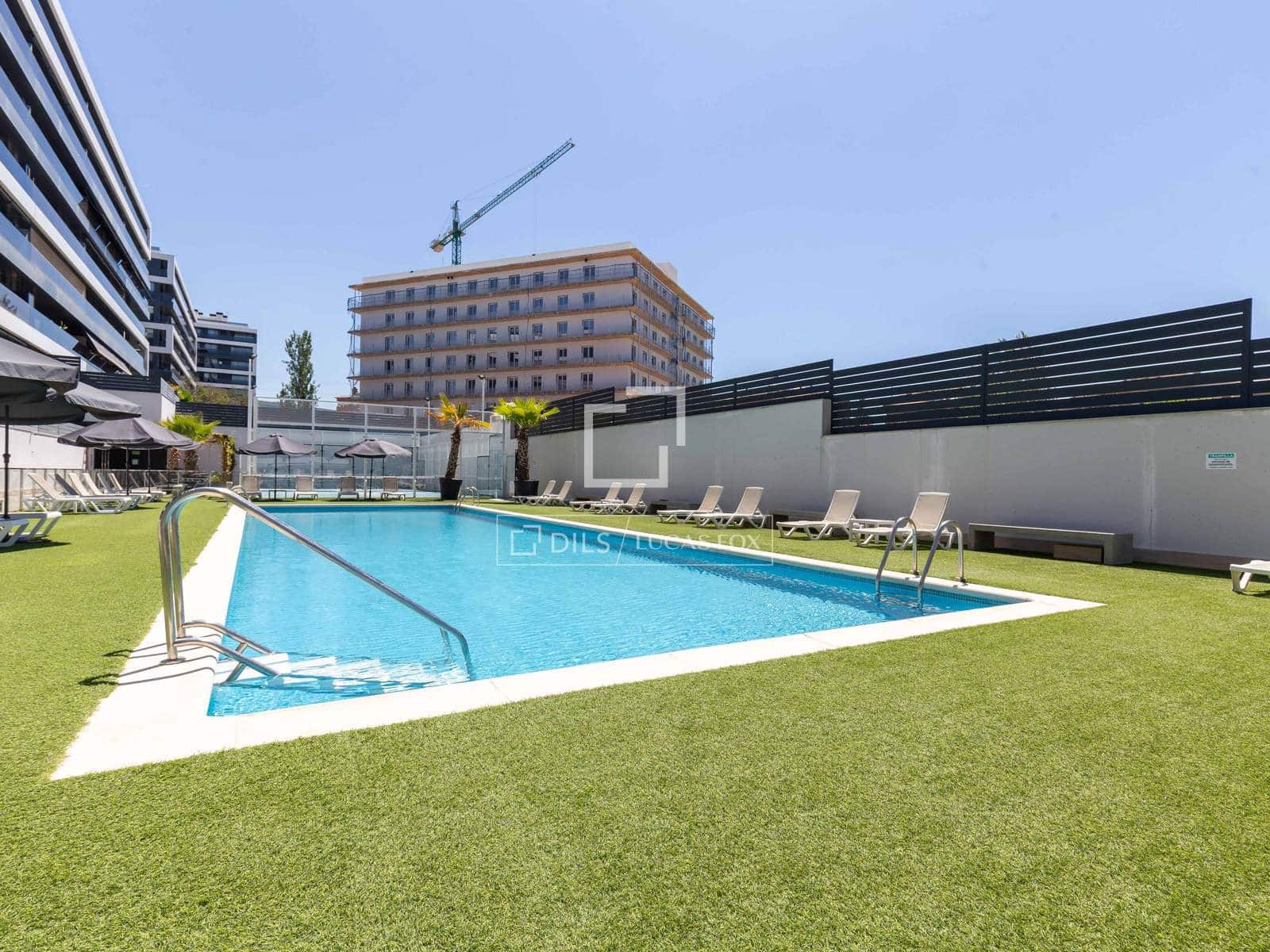 4 bedroom Apartment for sale in Sant Just Desvern with pool garage - € 835,000 (Ref: 9861244)