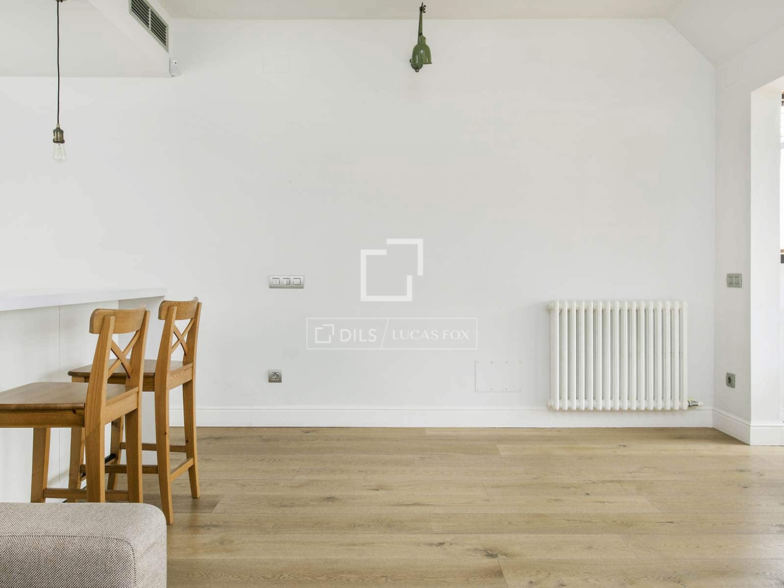 3 bedroom Penthouse for rent in Barcelona city - € 2,620 (Ref: 9862447)