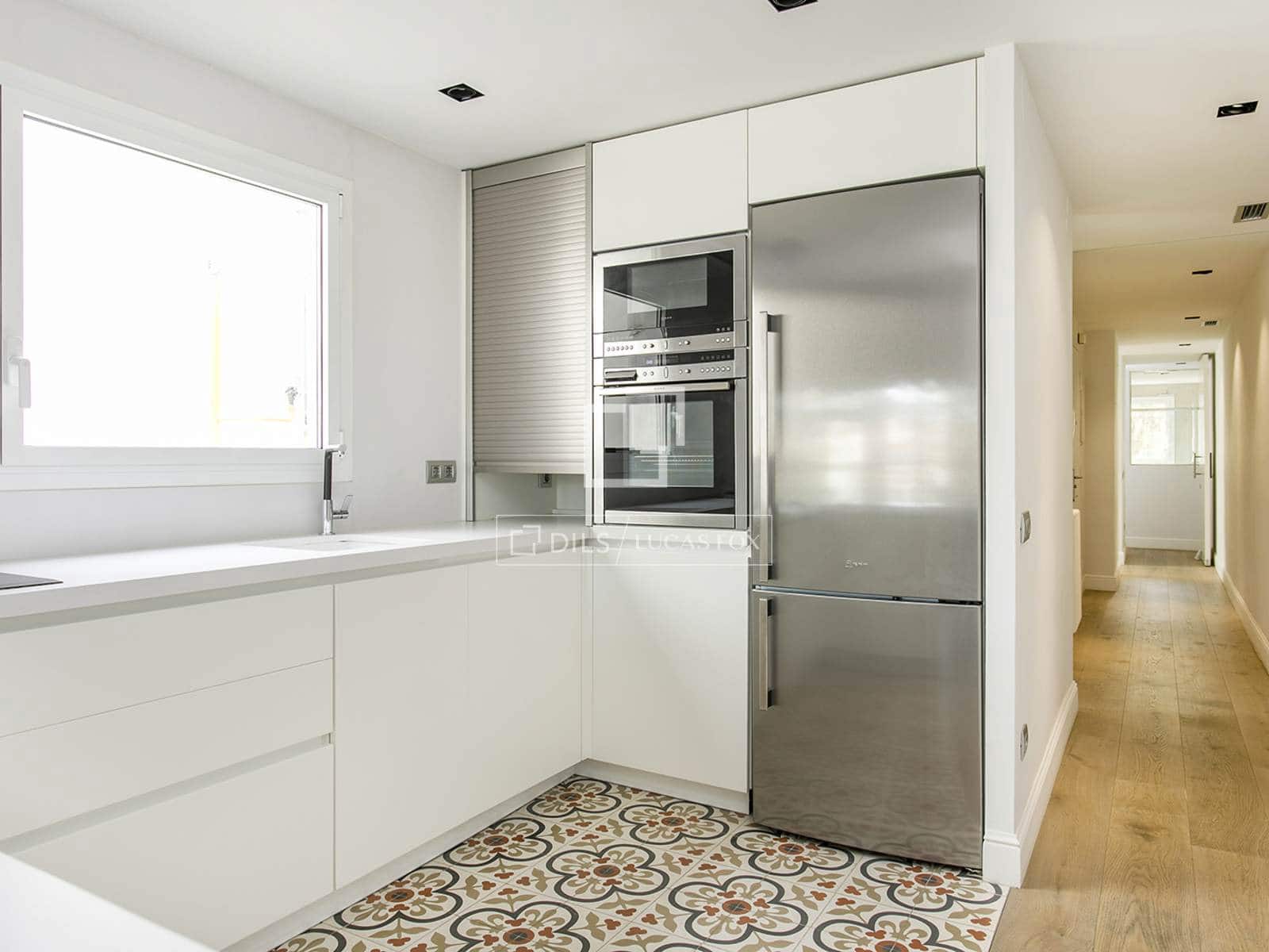 3 bedroom Penthouse for rent in Barcelona city - € 2,620 (Ref: 9862447)