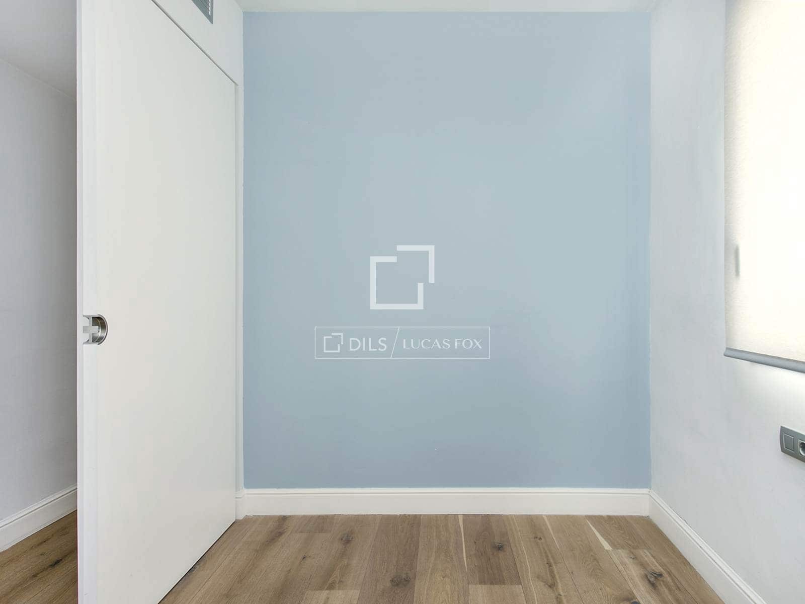 3 bedroom Penthouse for rent in Barcelona city - € 2,620 (Ref: 9862447)