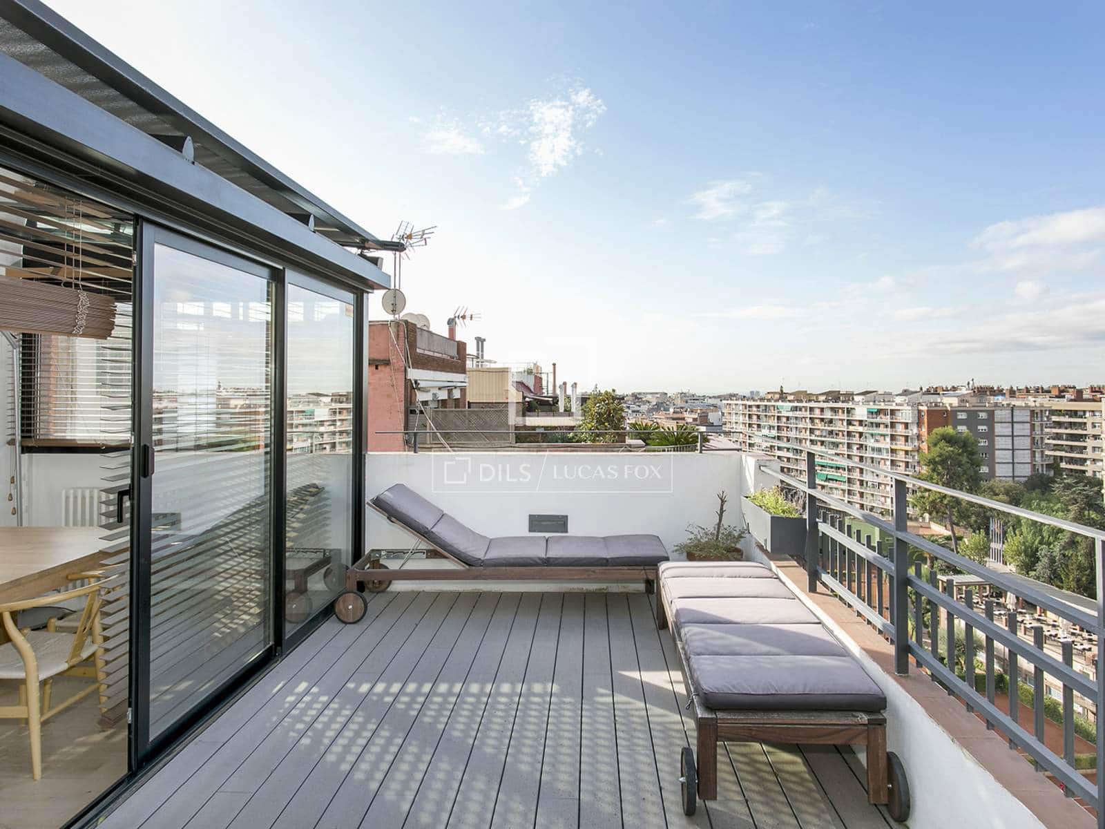 3 bedroom Penthouse for rent in Barcelona city - € 2,620 (Ref: 9862447)