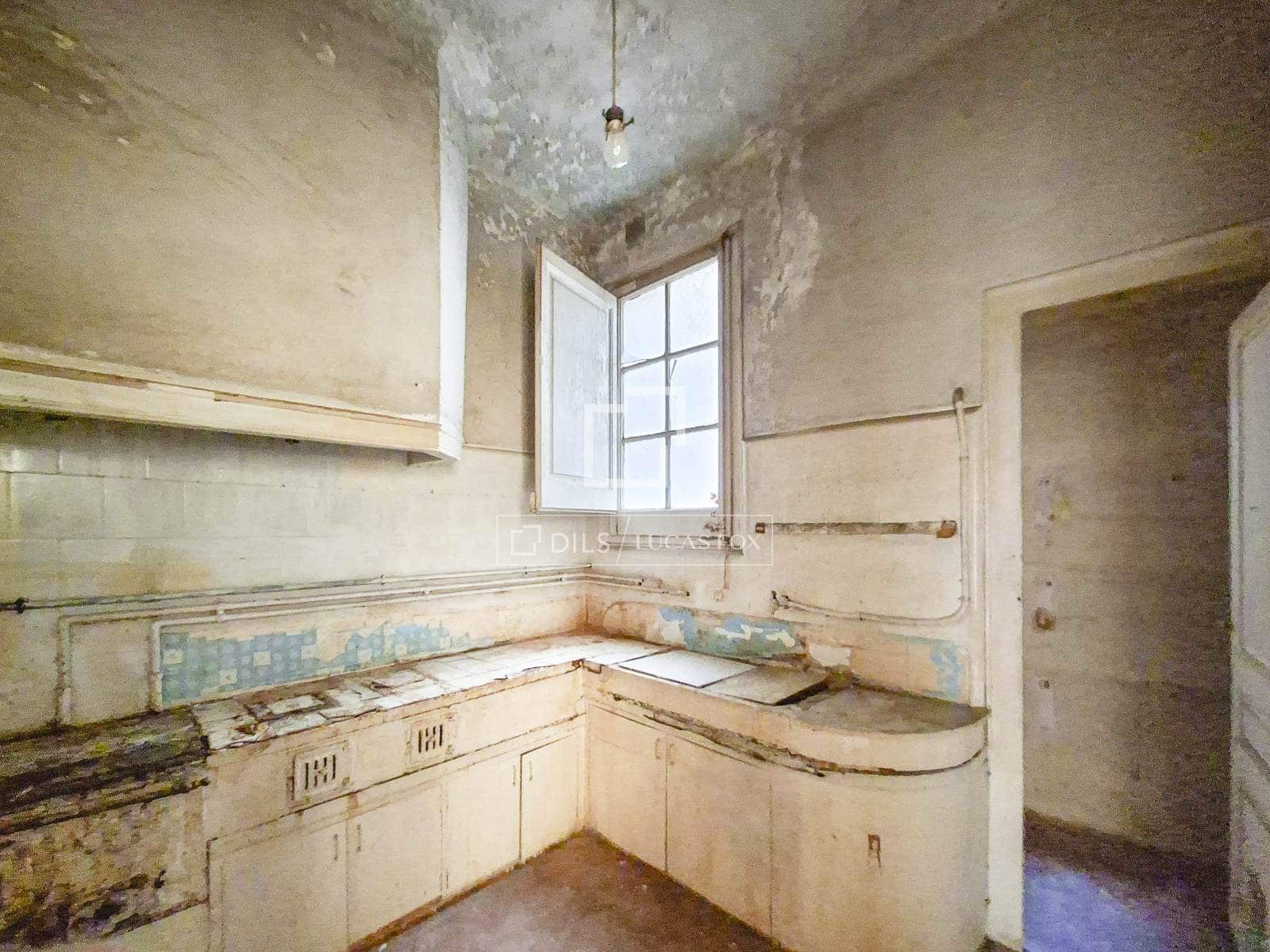 4 sypialnia Apartament na sprzedaż w Miasto Barcelona - 675 000 € (Ref: 9862449)