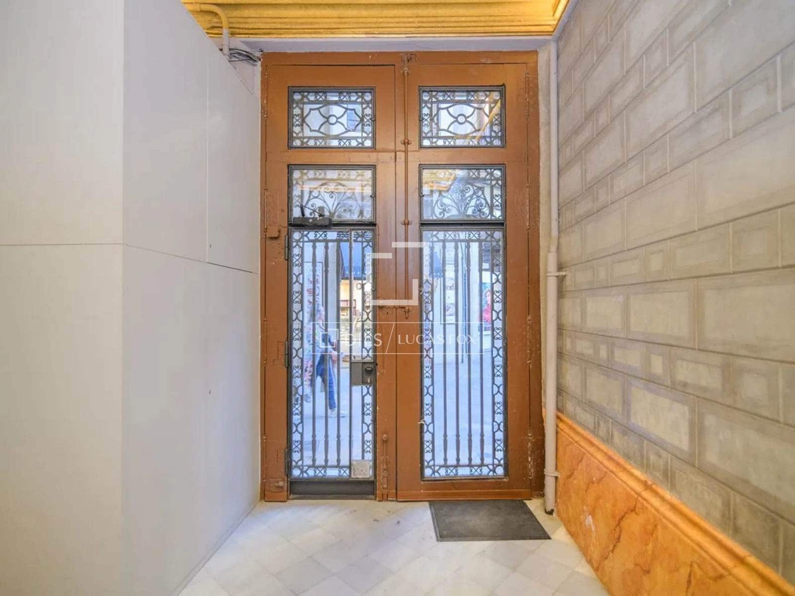 4 sypialnia Apartament na sprzedaż w Miasto Barcelona - 675 000 € (Ref: 9862449)