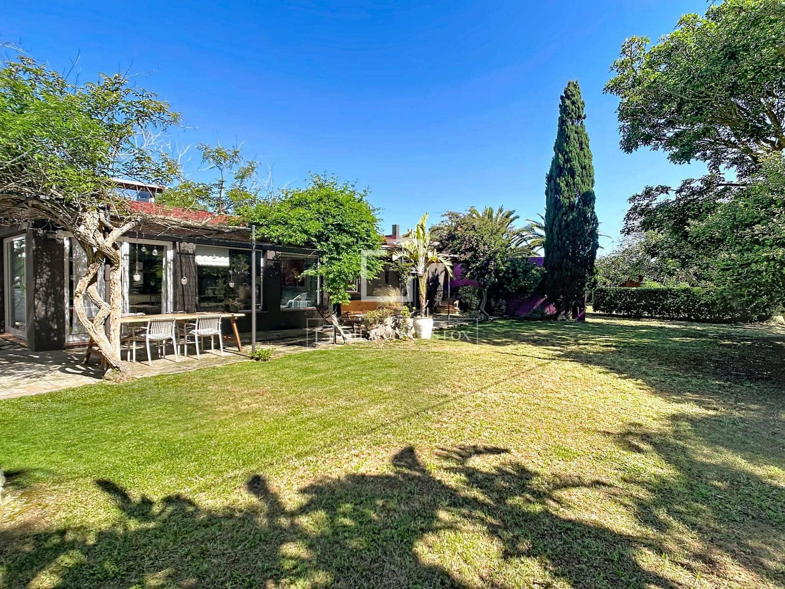 5 makuuhuone Maalaistalo myytävänä paikassa Ciutadella de Menorca mukana uima-altaan 
autotalli - 1 450 000 € (Ref: 9862450)