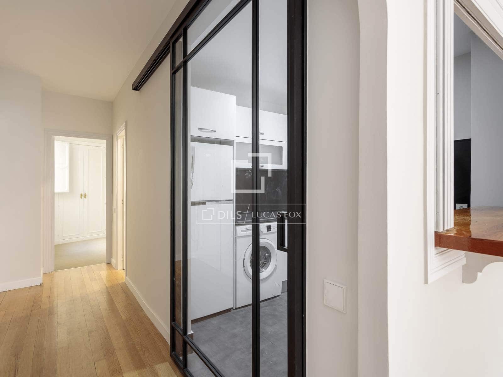 2 sovrum Lägenhet att hyra i Madrid stad - 2 200 € (Ref: 9863540)