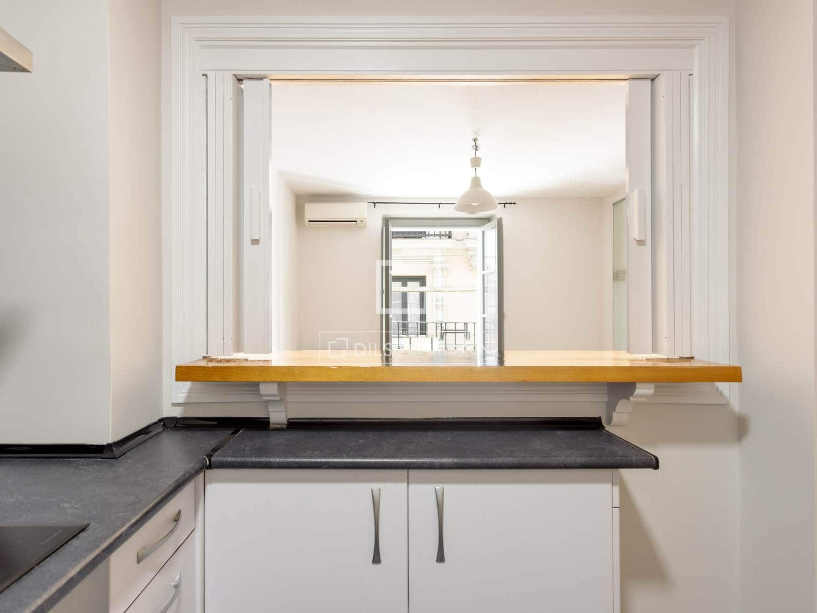 2 sovrum Lägenhet att hyra i Madrid stad - 2 200 € (Ref: 9863540)