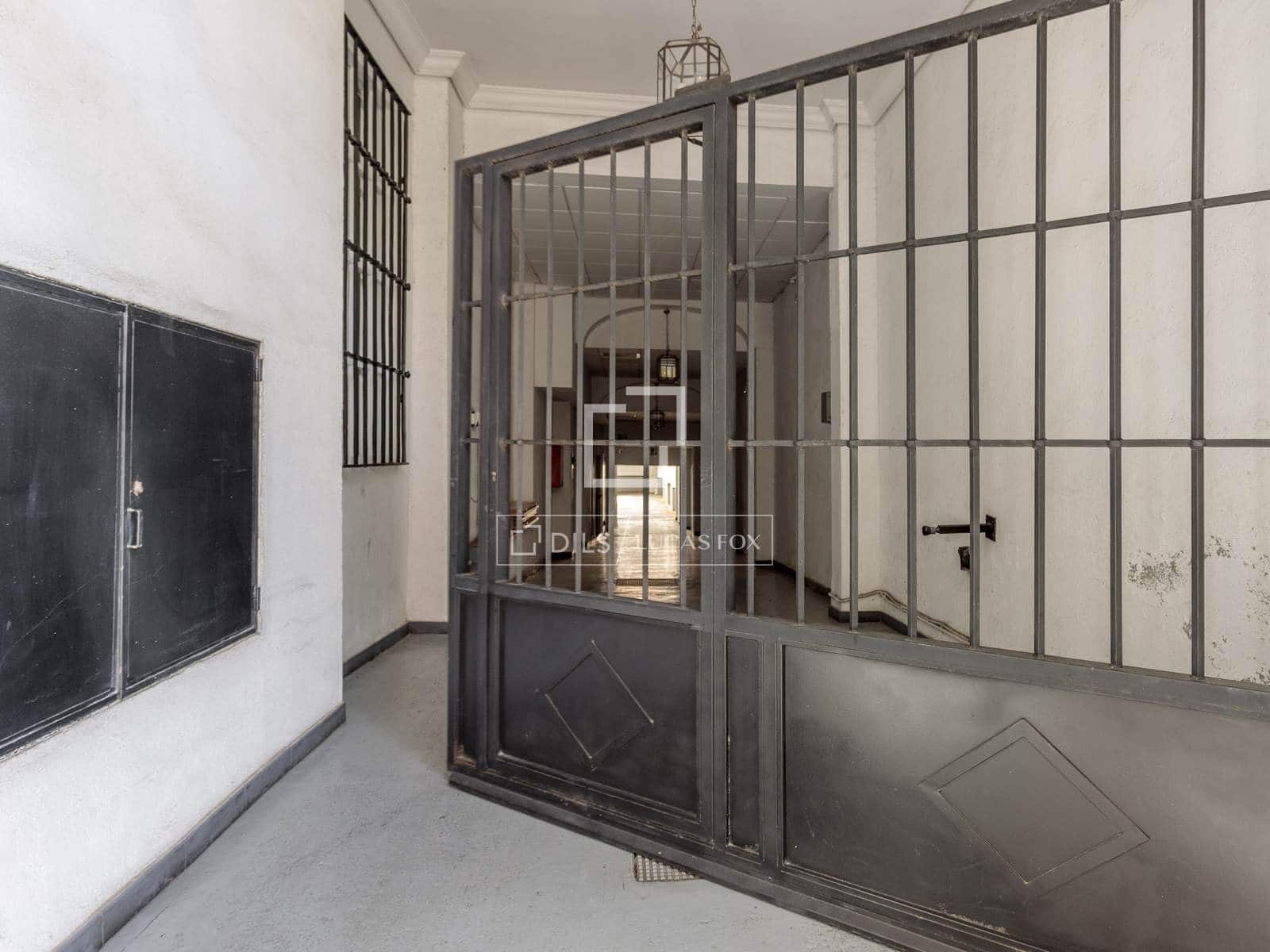2 sovrum Lägenhet att hyra i Madrid stad - 2 200 € (Ref: 9863540)