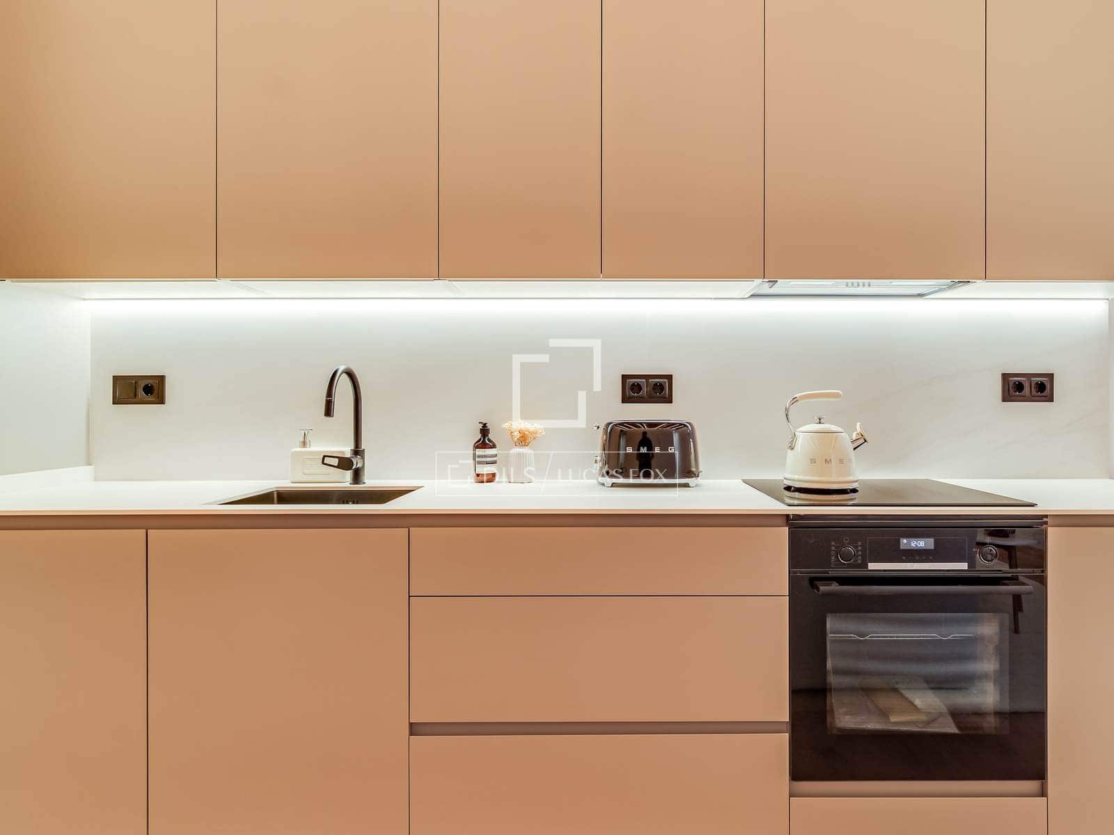 3 makuuhuone Huoneisto myytävänä paikassa Barcelona kaupunki - 730 000 € (Ref: 9863621)