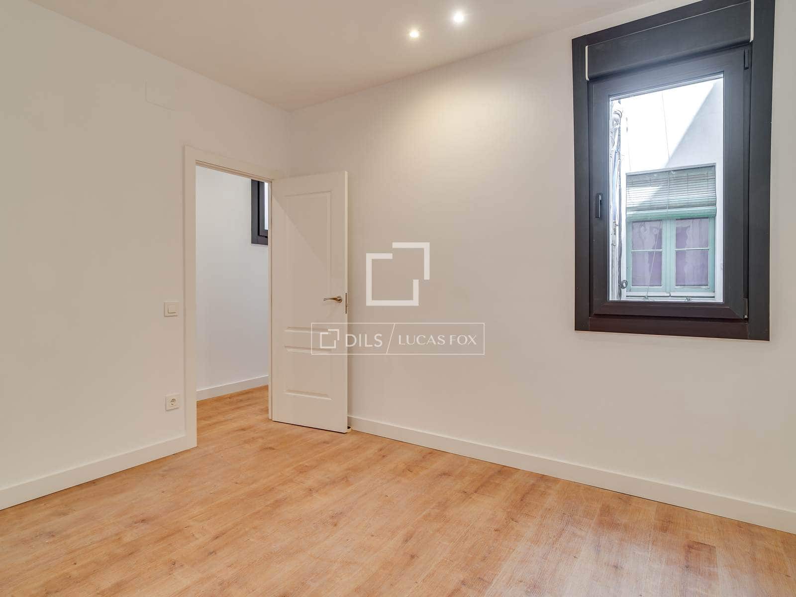 3 makuuhuone Huoneisto myytävänä paikassa Barcelona kaupunki - 730 000 € (Ref: 9863621)
