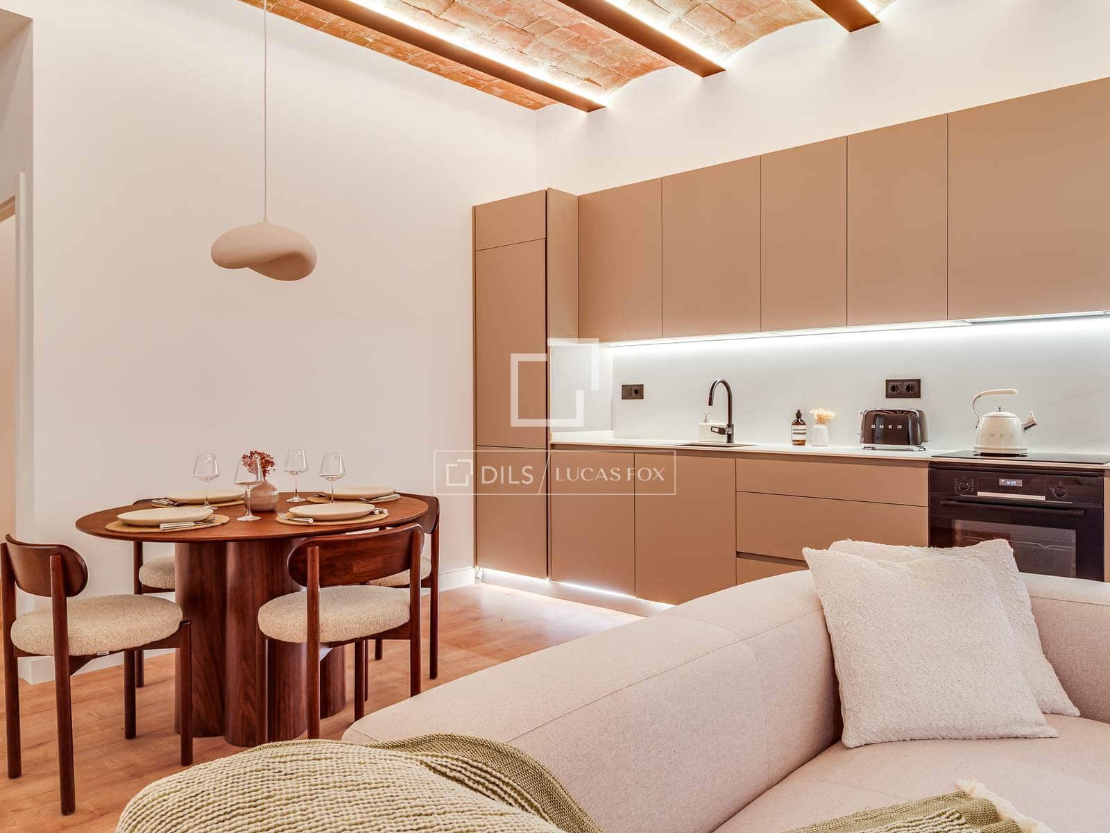 3 makuuhuone Huoneisto myytävänä paikassa Barcelona kaupunki - 730 000 € (Ref: 9863621)