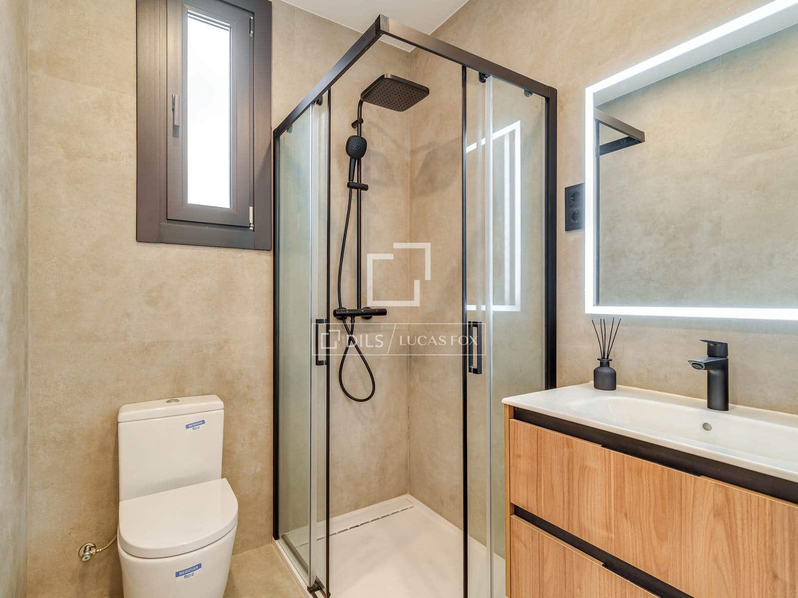3 makuuhuone Huoneisto myytävänä paikassa Barcelona kaupunki - 730 000 € (Ref: 9863621)
