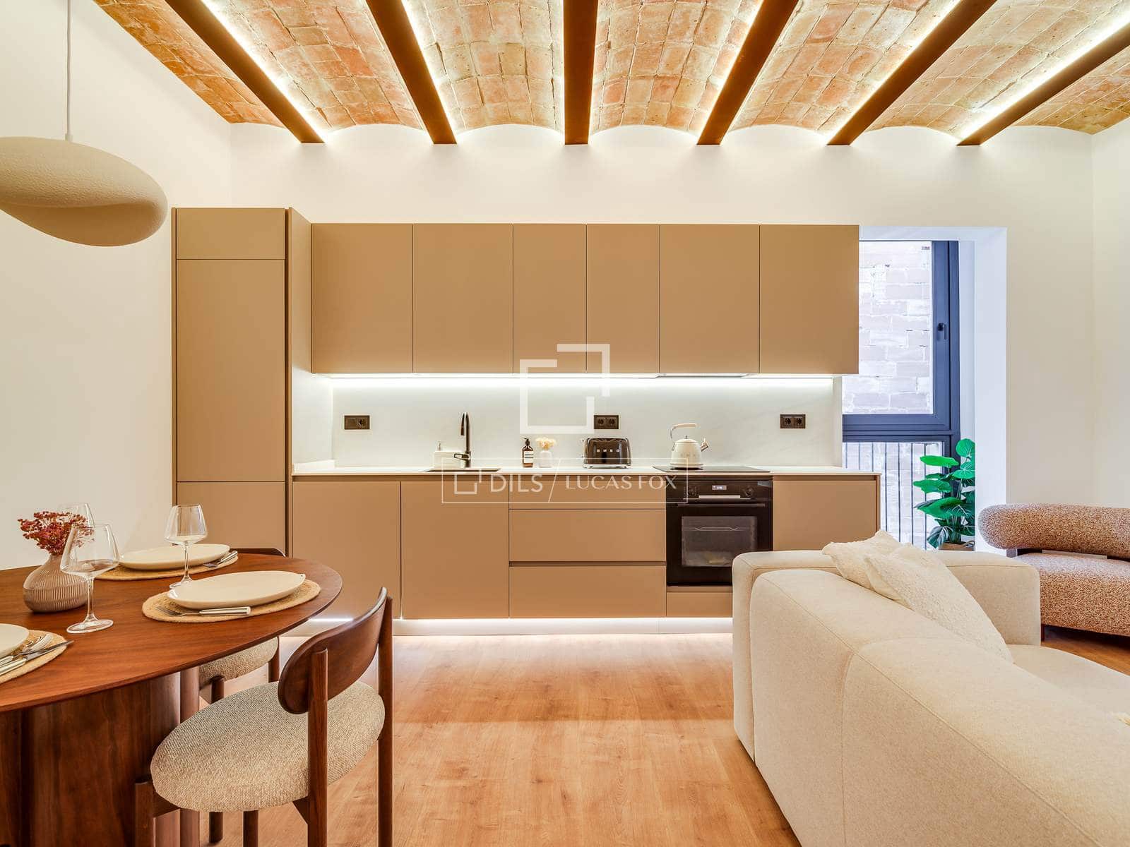 3 makuuhuone Huoneisto myytävänä paikassa Barcelona kaupunki - 730 000 € (Ref: 9863621)