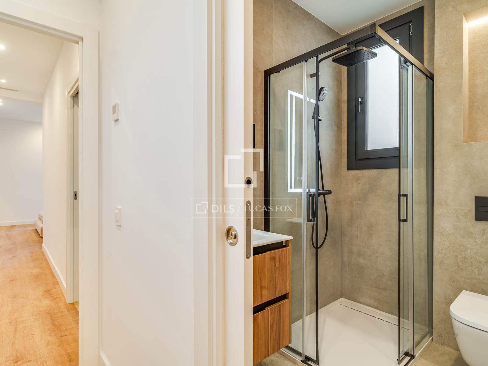 3 makuuhuone Huoneisto myytävänä paikassa Barcelona kaupunki - 730 000 € (Ref: 9863621)
