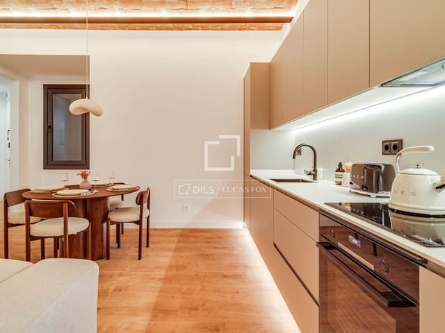 3 makuuhuone Huoneisto myytävänä paikassa Barcelona kaupunki - 730 000 € (Ref: 9863621)