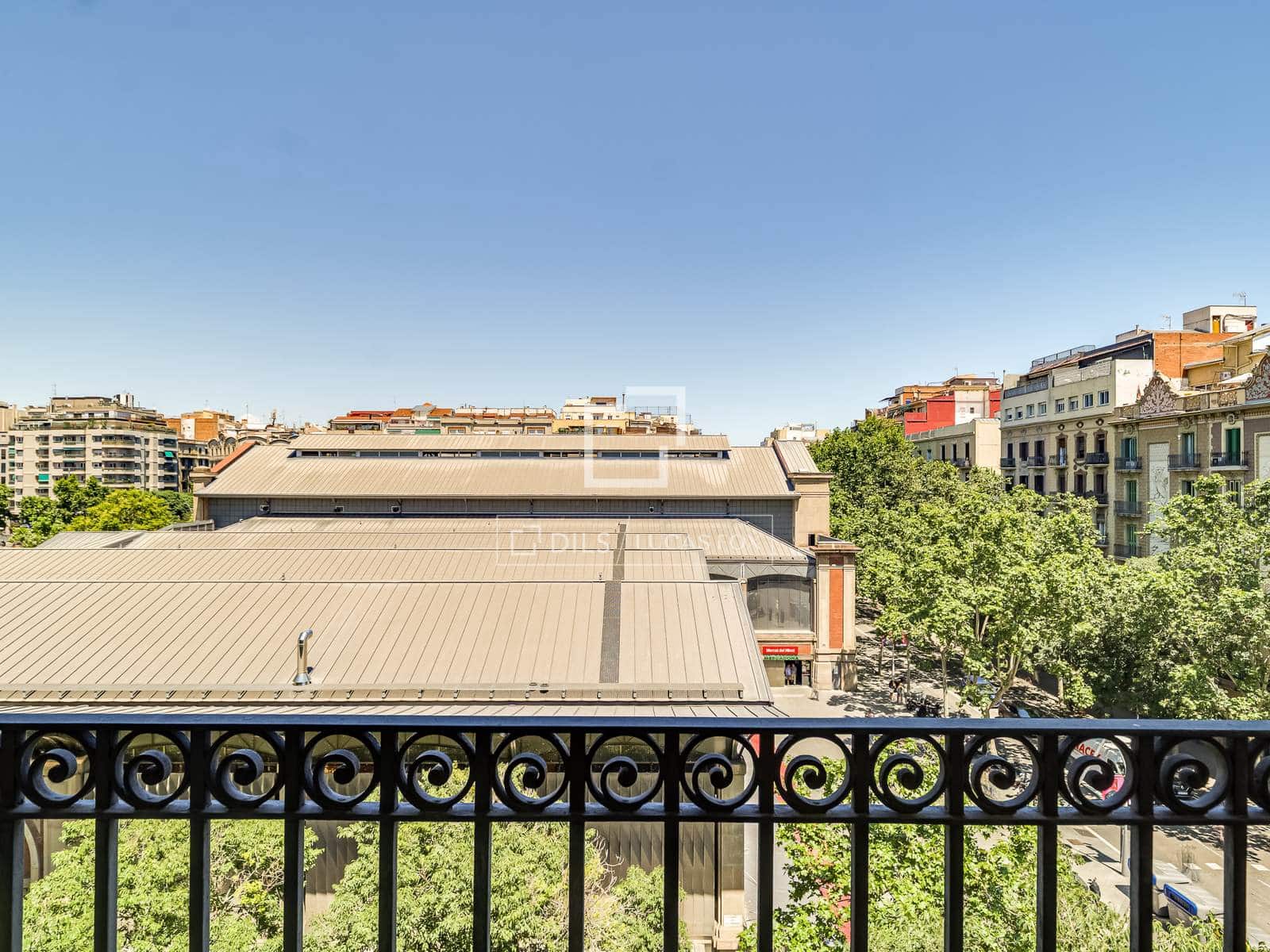 3 makuuhuone Huoneisto myytävänä paikassa Barcelona kaupunki - 730 000 € (Ref: 9863621)
