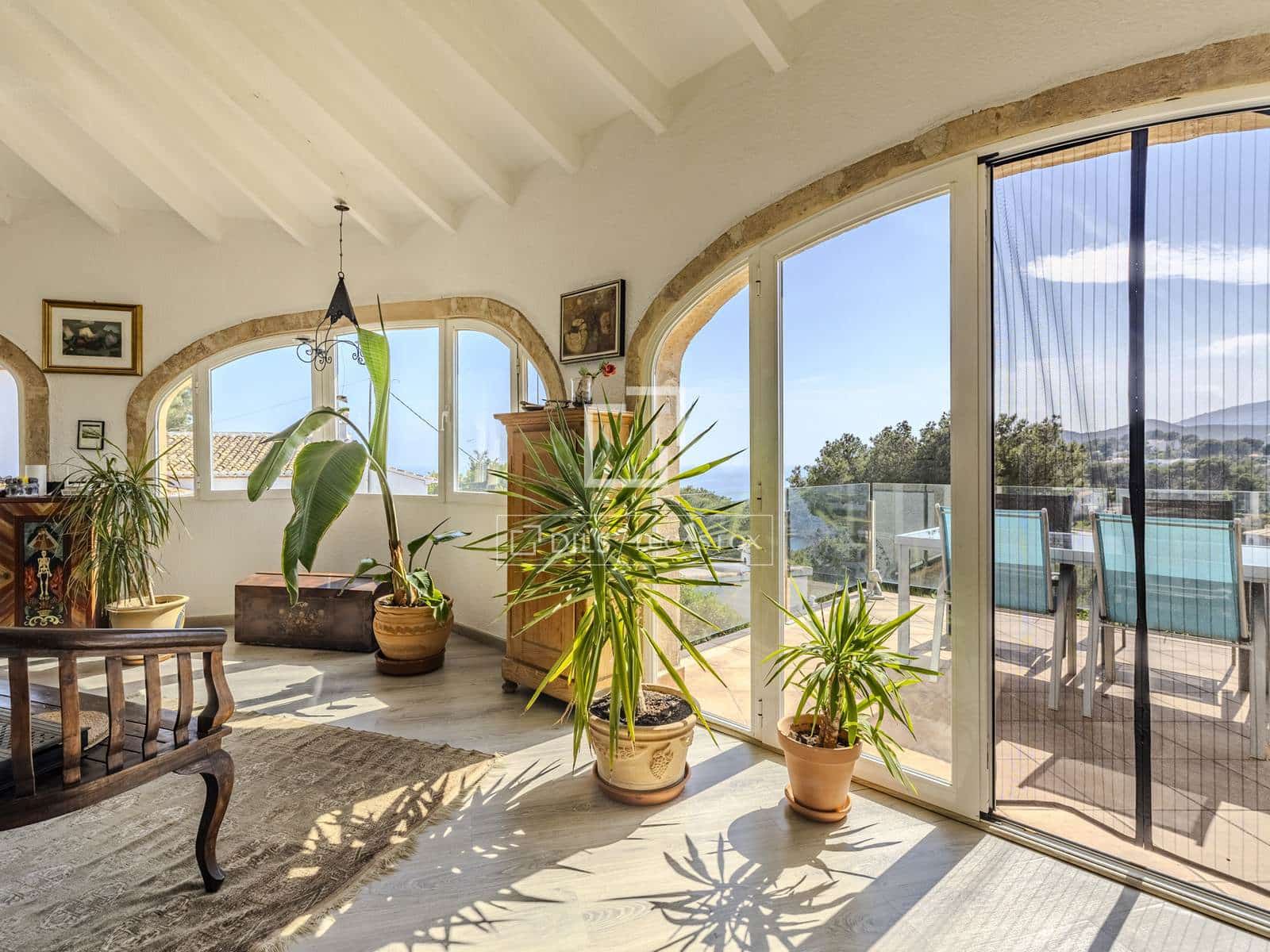 5 Zimmer Villa zu verkaufen in Javea / Xabia mit Pool Garage - 1.340.000 € (Ref: 9863622)
