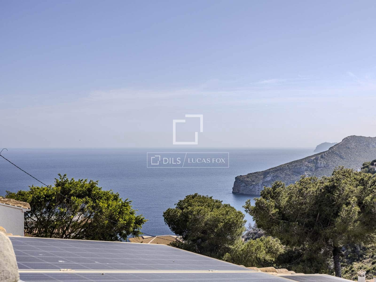 5 Zimmer Villa zu verkaufen in Javea / Xabia mit Pool Garage - 1.340.000 € (Ref: 9863622)