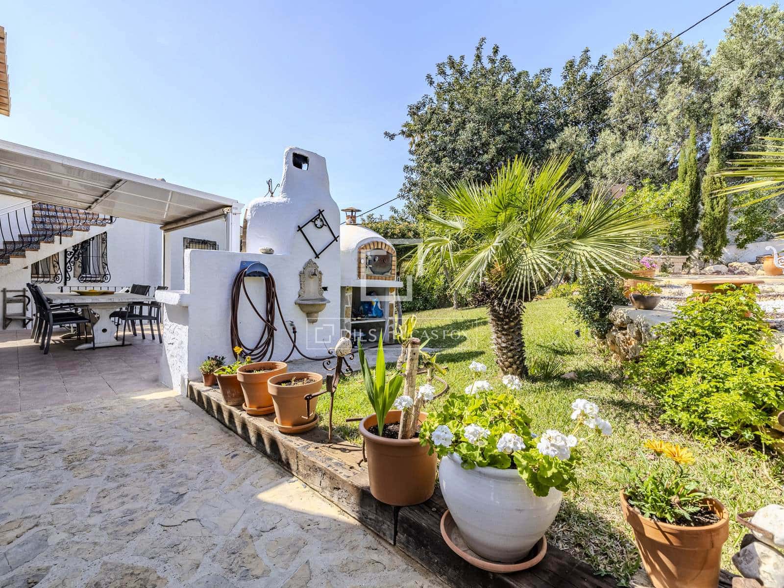 5 Zimmer Villa zu verkaufen in Javea / Xabia mit Pool Garage - 1.340.000 € (Ref: 9863622)