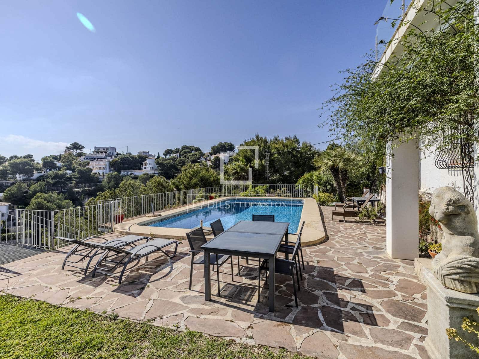 5 Zimmer Villa zu verkaufen in Javea / Xabia mit Pool Garage - 1.340.000 € (Ref: 9863622)