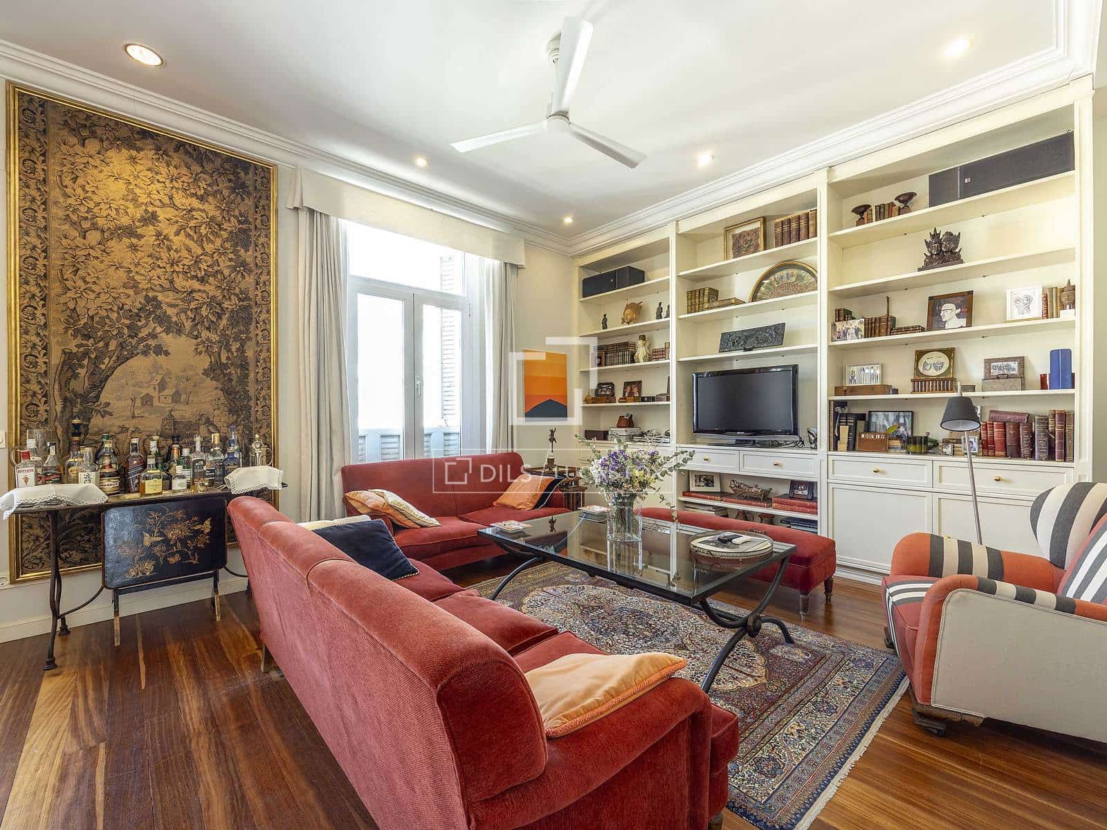 4 soverom Leilighet til leie i Valencia by - € 6 000 (Ref: 9863624)