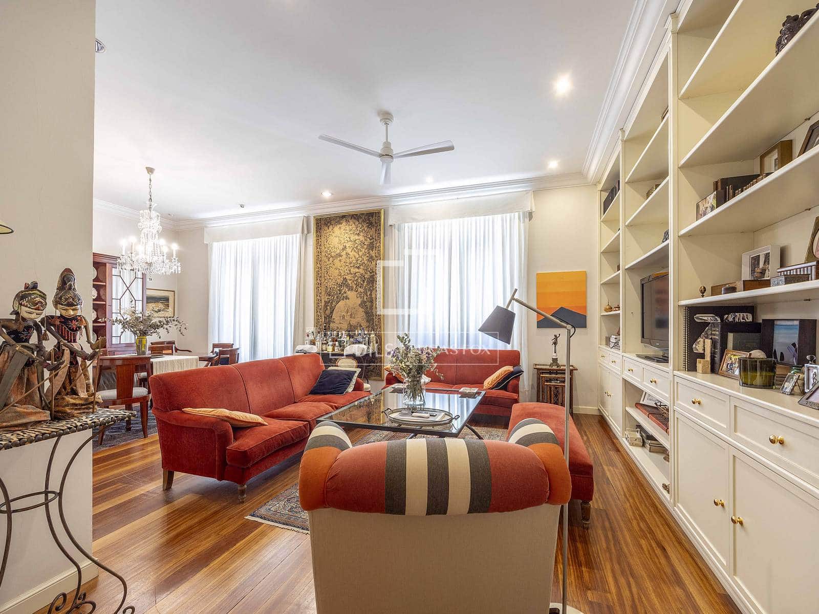 4 soverom Leilighet til leie i Valencia by - € 6 000 (Ref: 9863624)
