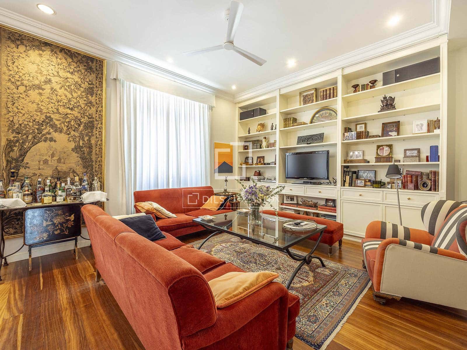 4 soverom Leilighet til leie i Valencia by - € 6 000 (Ref: 9863624)