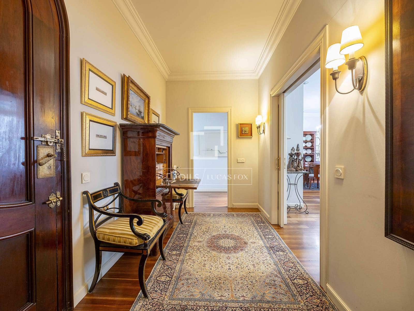 4 soverom Leilighet til leie i Valencia by - € 6 000 (Ref: 9863624)