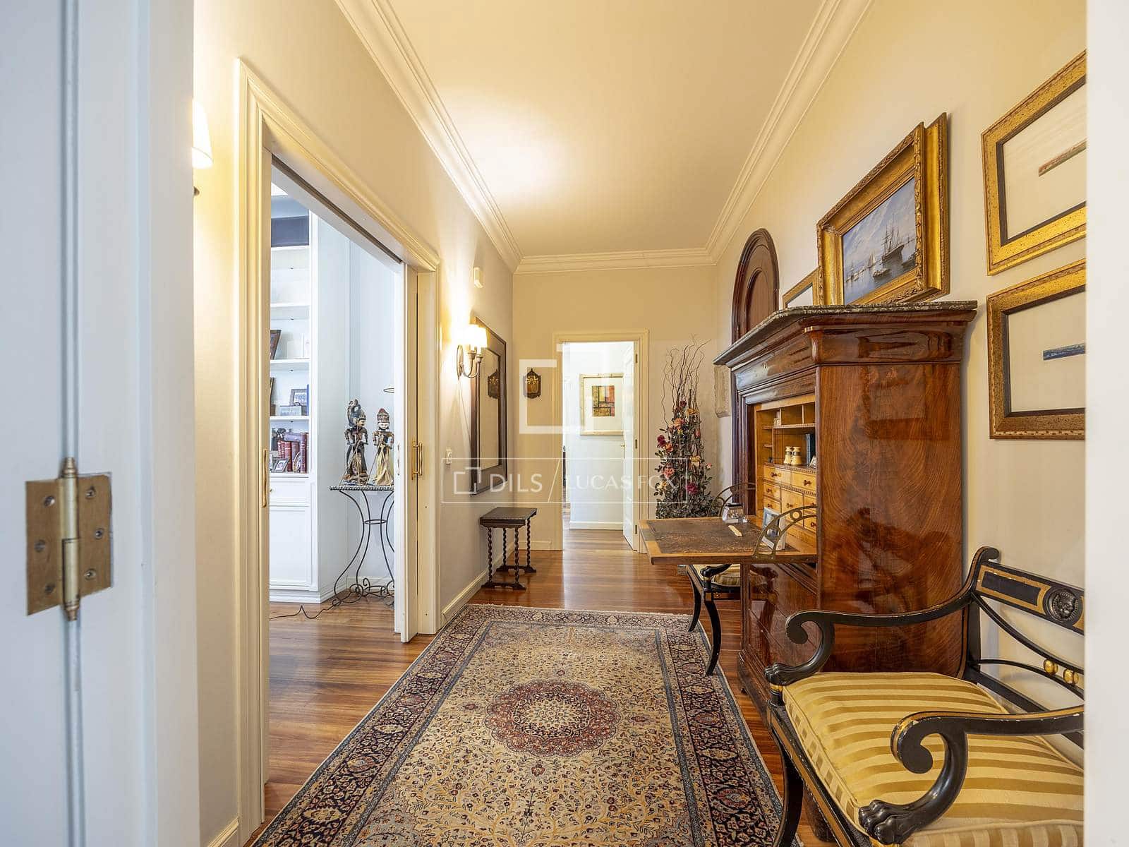 4 soverom Leilighet til leie i Valencia by - € 6 000 (Ref: 9863624)