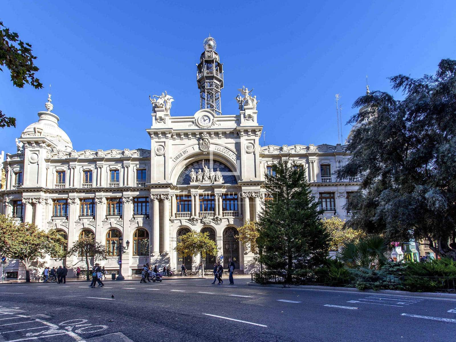 4 soverom Leilighet til leie i Valencia by - € 6 000 (Ref: 9863624)