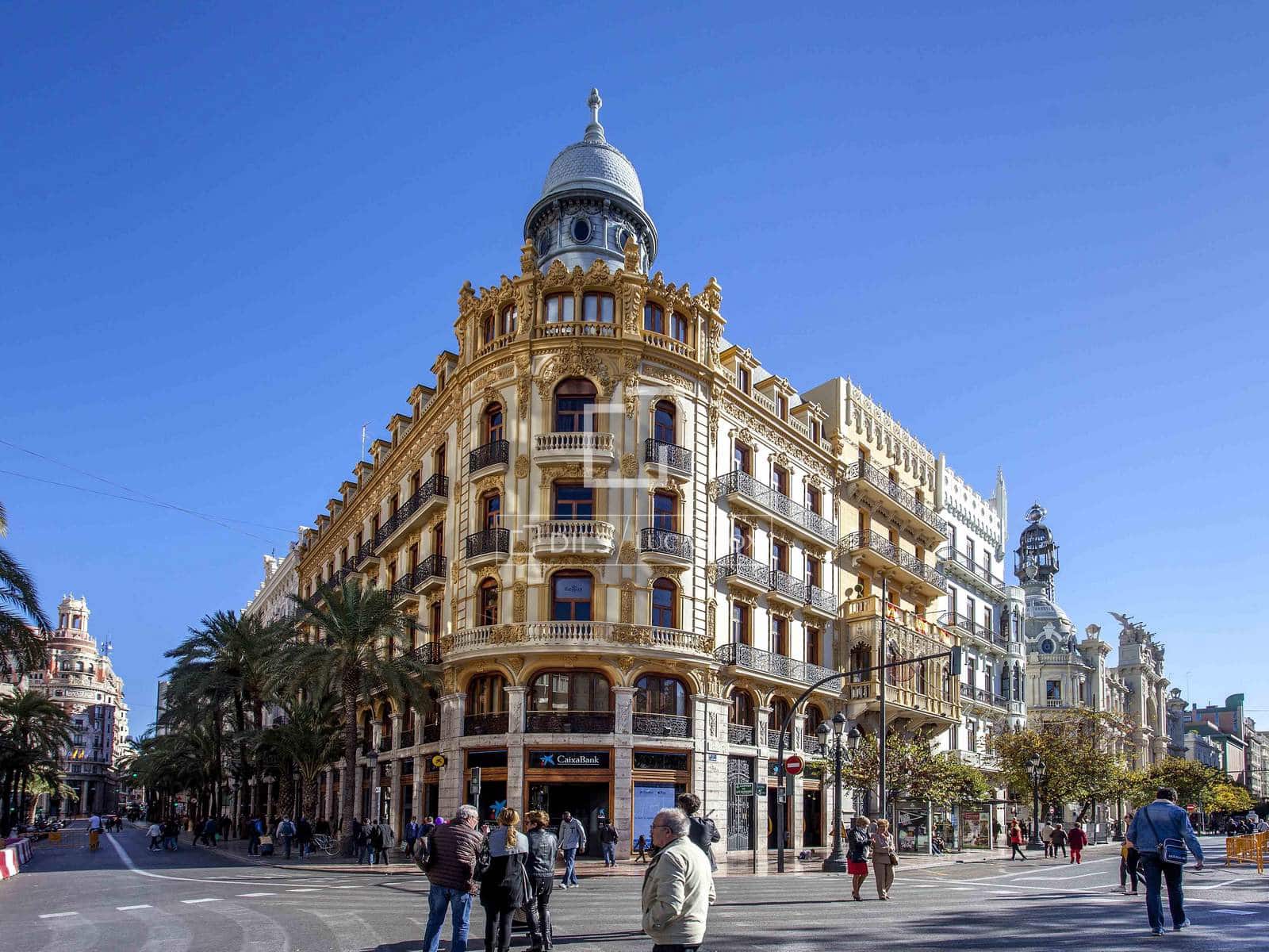 4 soverom Leilighet til leie i Valencia by - € 6 000 (Ref: 9863624)