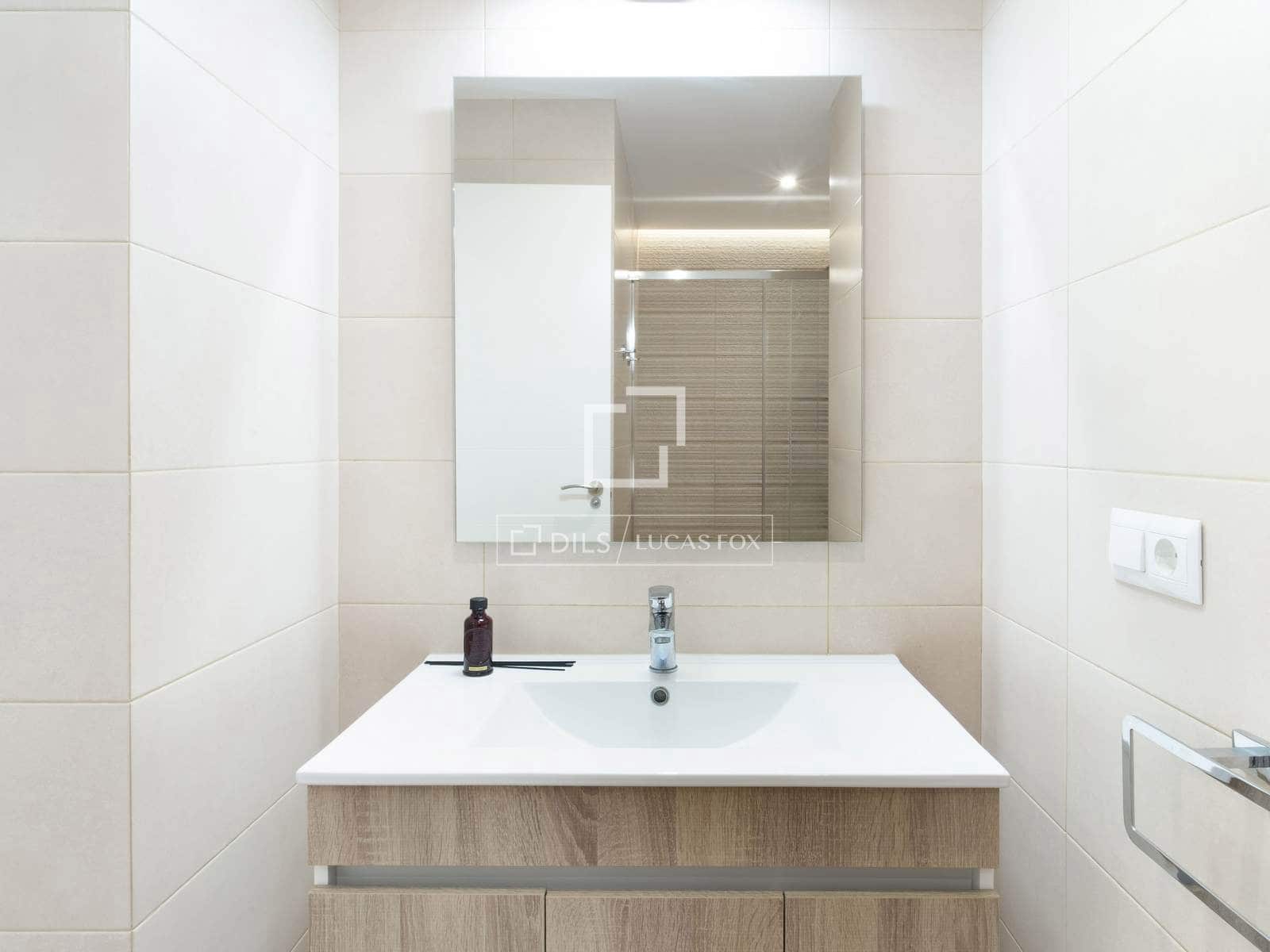 2 sypialnia Apartament na sprzedaż w Marbella z basenem garażem - 2 425 000 € (Ref: 9863748)