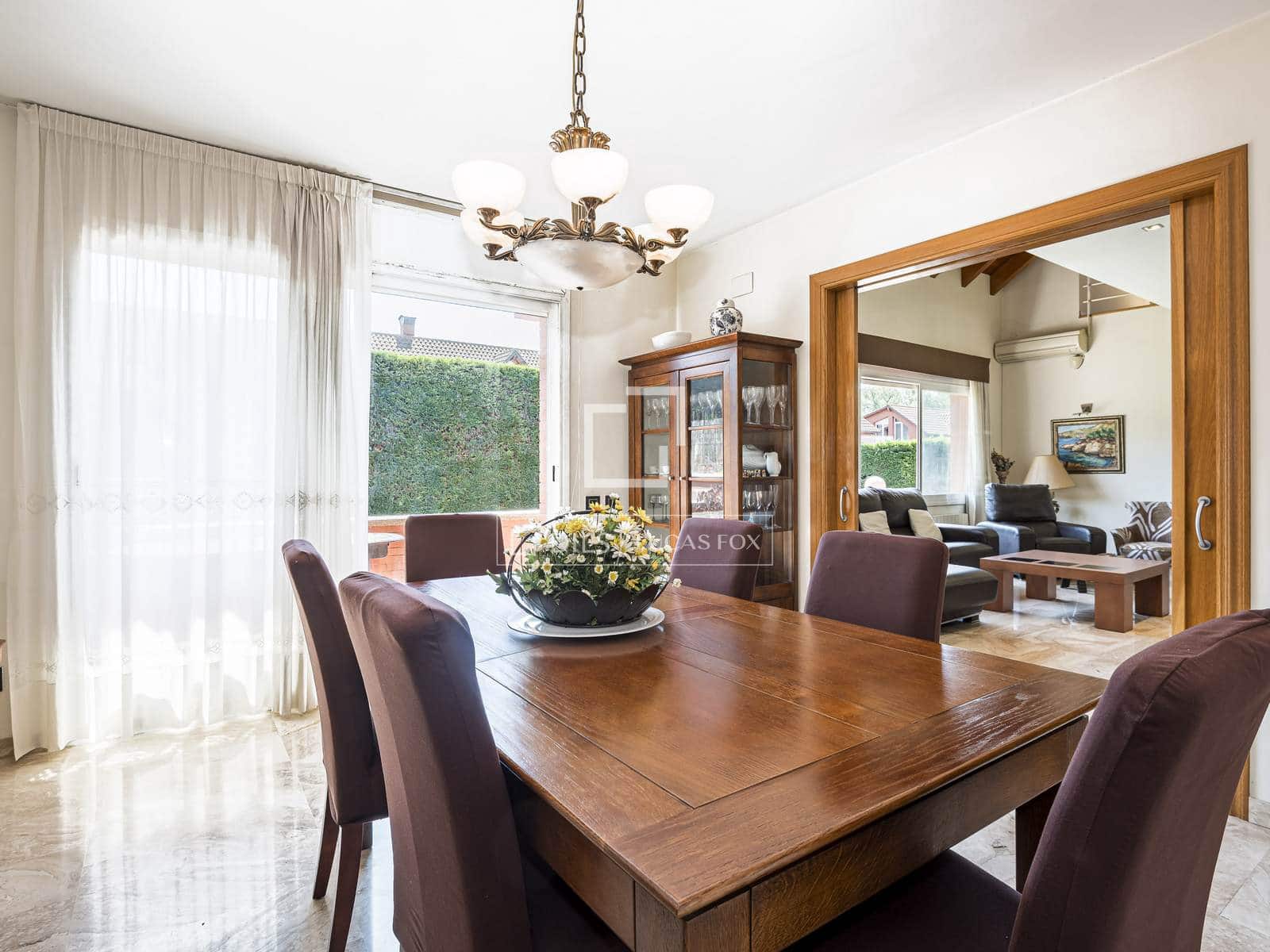 5 slaapkamer Villa te koop in Mira-Sol met zwembad garage - € 1.245.000 (Ref: 9863749)