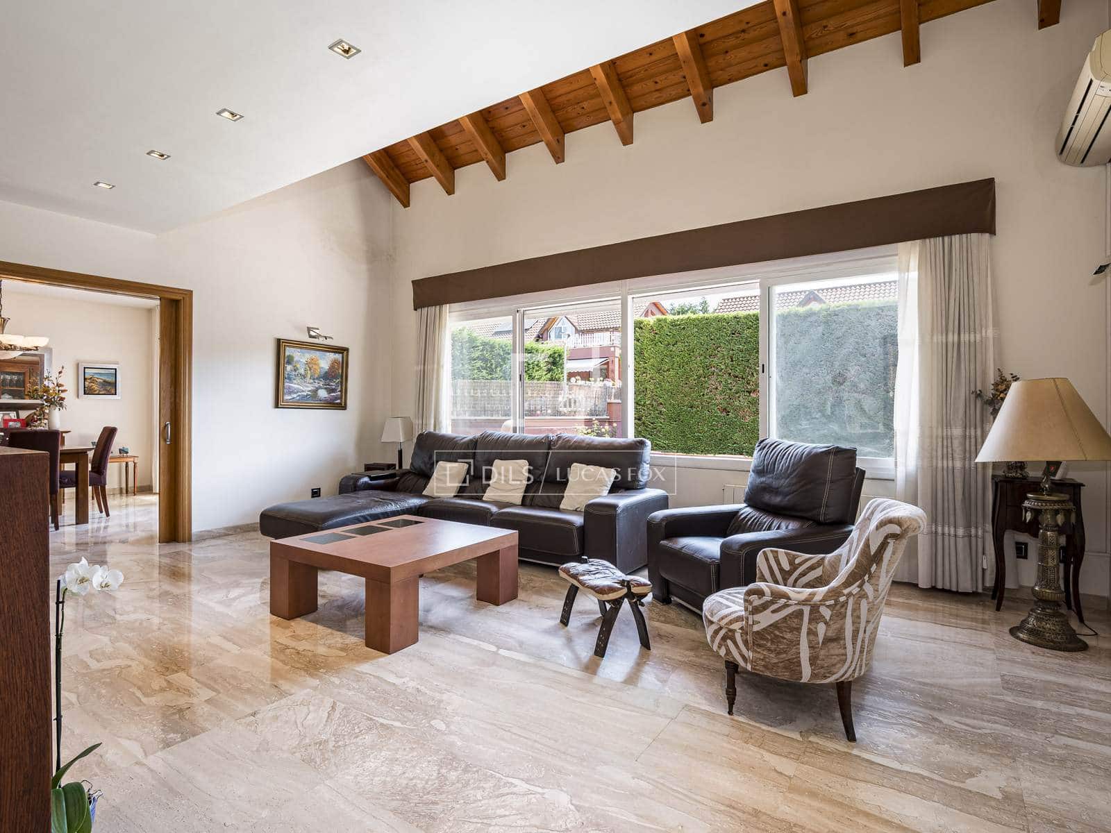 5 slaapkamer Villa te koop in Mira-Sol met zwembad garage - € 1.245.000 (Ref: 9863749)